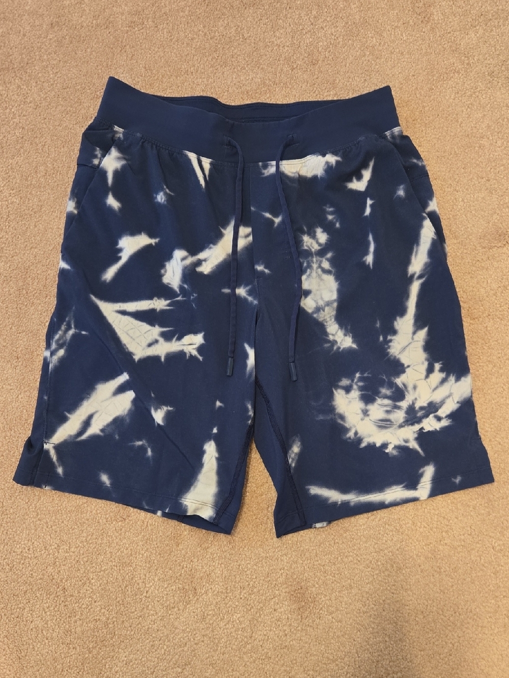 Lululemon T.H.E Linerless Shorts 9" - Indigo Ice Print